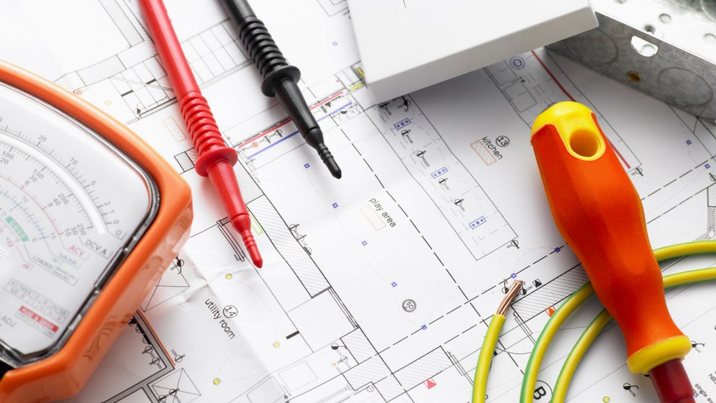 Electrician Cost London: Find the Best Electrician Price Per Hour